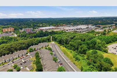 2202 Lenox Oval, Ross Twp, PA 15237 - Photo 47
