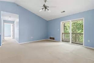 2202 Lenox Oval, Ross Twp, PA 15237 - Photo 3