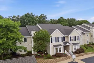 2202 Lenox Oval, Ross Twp, PA 15237 - Photo 23