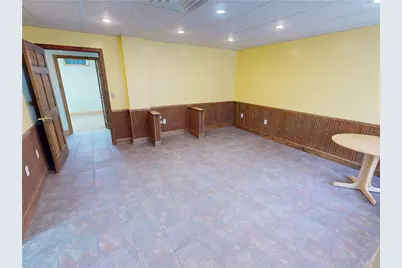 1015 E Jefferson, Twp of But NE, PA 16001 - Photo 5