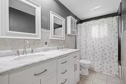 5251 Stella Dr, Hampton, PA 15044 - Photo 17