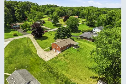 5251 Stella Dr, Hampton, PA 15044 - Photo 3