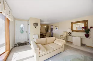 5528 California Ave, Bethel Park, PA 15102 - Photo 11