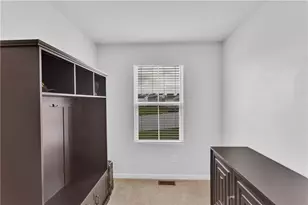 415 Fosse Ct, Lancaster Township, PA 16037 - Photo 15