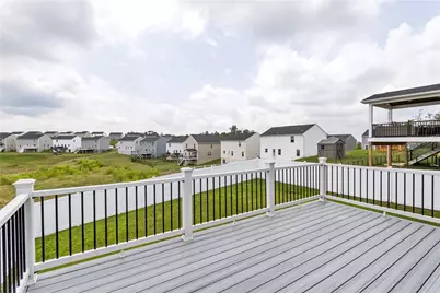 415 Fosse Ct, Lancaster Township, PA 16037 - Photo 11