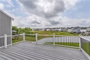 415 Fosse Ct, Lancaster Township, PA 16037 - Photo 9