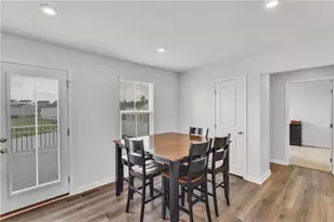415 Fosse Ct, Lancaster Township, PA 16037 - Photo 11