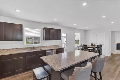 415 Fosse Ct, Lancaster Township, PA 16037 - Photo 13