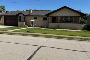 458 Bow St, Stockdale, PA 15483 - Photo 39