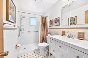 203 Halsey Dr, McKeesport, PA 15132 - Photo 17