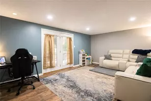 323 Joan of Arc Ct, Jefferson Hills, PA 15025 - Photo 3