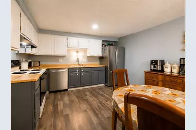 323 Joan Of Arc Ct, Jefferson Hills, PA 15025 - Photo 5