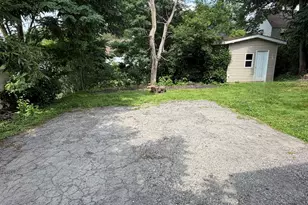 2102 Superior St, Bethel Park, PA 15102 - Photo 13