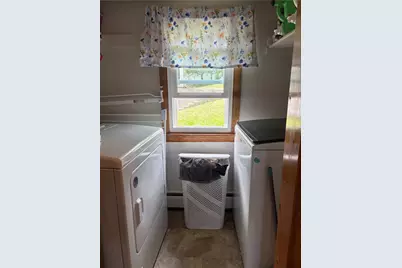 209 Howard St, McDonald, PA 15057 - Photo 9