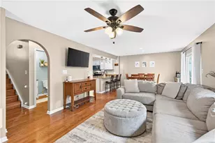 7319 Gena Ct, Pittsburgh, PA 15209 - Photo 3