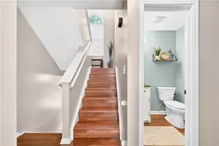 7319 Gena Ct, Pittsburgh, PA 15209 - Photo 15
