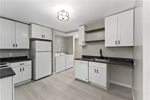 615 6th Ave, Elizabeth Township-Boro, PA 15037 - Photo 15