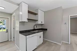 615 6th Ave, Elizabeth Township-Boro, PA 15037 - Photo 17