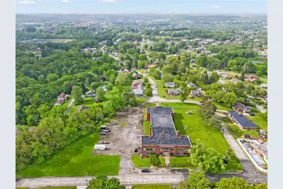 1530 Hillcrest Avenue, South Strabane, PA 15301 - Photo 7