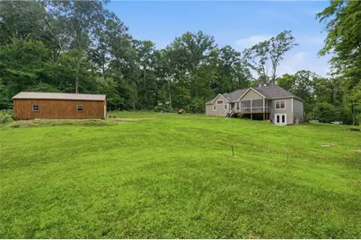 246 Tanglewood Dr, Neshannock Township, PA 16105 - Photo 21