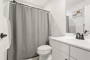 1024 Blackhawk Dr, Middlesex Township, PA 16059 - Photo 33