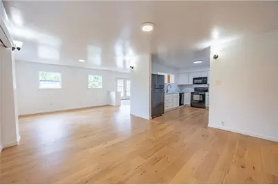 108 Lewis Dr, Pittsburgh, PA 15235 - Photo 3