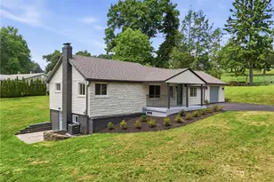 201 Hillvue Dr, Twp of But SE, PA 16001 - Photo 1