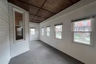 113 Hampton St, Wall Boro, PA 15148 - Photo 9