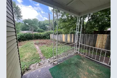 113 Hampton St, Wall Boro, PA 15148 - Photo 7