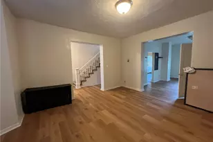 113 Hampton St, Wall Boro, PA 15148 - Photo 15