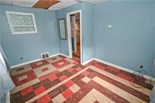 1115 Roosevelt St, Shenango Township, PA 16101 - Photo 17