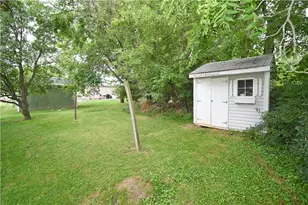 1115 Roosevelt St, Shenango Township, PA 16101 - Photo 29