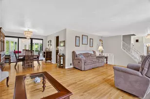405 Maplevale Dr, Pittsburgh, PA 15236 - Photo 7