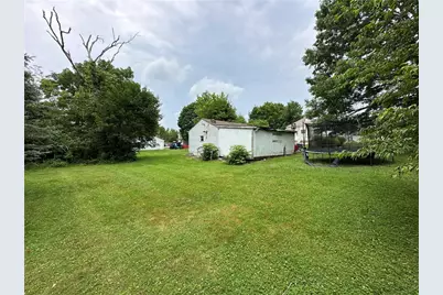 810 & 815 Arlington Ave, New Castle, PA 16101 - Photo 41
