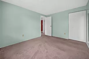 9 Robinwood Dr, Findlay Township, PA 15108 - Photo 13