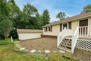206 Lytle School Rd, Sandy Lake Township, PA 16145 - Photo 3