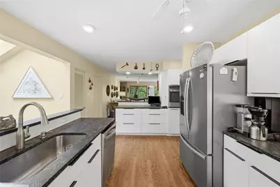 2106 Henry Road, Bell Acres, PA 15143 - Photo 15