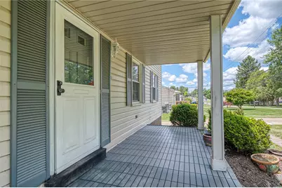 512 Aten Rd, Findlay Township, PA 15108 - Photo 3