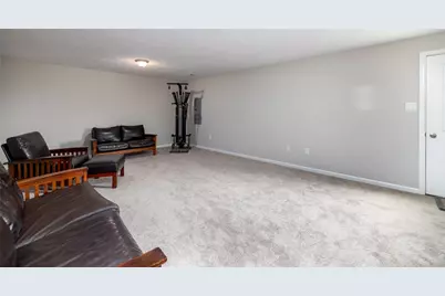 2194 Shawnee Dr, South Strabane, PA 15301 - Photo 21