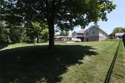 208 Howard Rd, Economy, PA 15143 - Photo 5