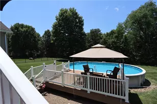 208 Howard Rd, Economy, PA 15143 - Photo 13