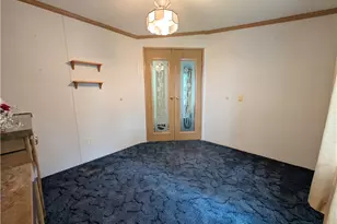 39 Grandview Dr, Perry Township, PA 16130 - Photo 9