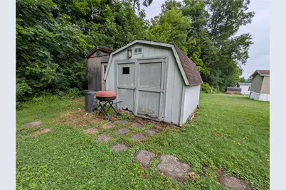 39 Grandview Dr, Perry Township, PA 16130 - Photo 19