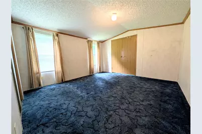 39 Grandview Dr, Perry Township, PA 16130 - Photo 11