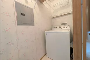 39 Grandview Dr, Perry Township, PA 16130 - Photo 17