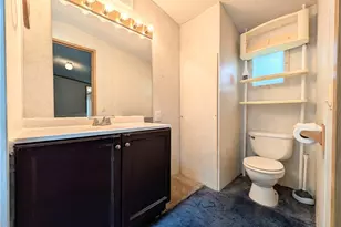 39 Grandview Dr, Perry Township, PA 16130 - Photo 13