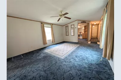 39 Grandview Dr, Perry Township, PA 16130 - Photo 7