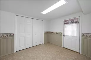 112 Philmar Dr, Summit Township, PA 16002 - Photo 33