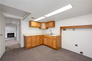 112 Philmar Dr, Summit Township, PA 16002 - Photo 31