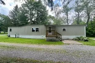 25 Coolspring St, Coolspring Township, PA 16137 - Photo 5